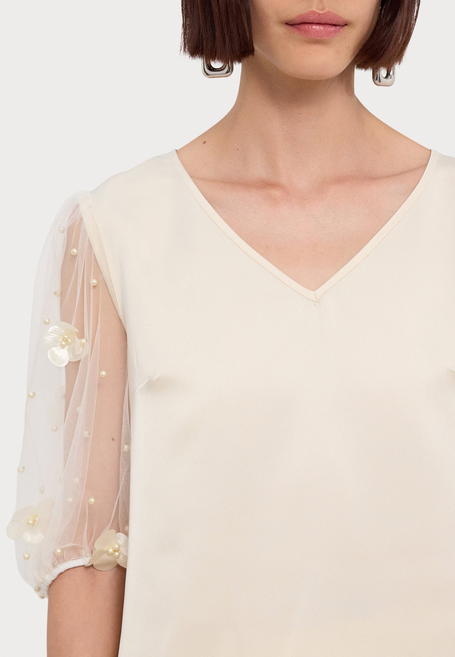 売れ筋商品|||デザイナーズリミックス シャツ レディース トップス IOLA - Blouse - cream DESIGNERS REMIX IOLA - Top - cream/off-white - Zalando.co.uk