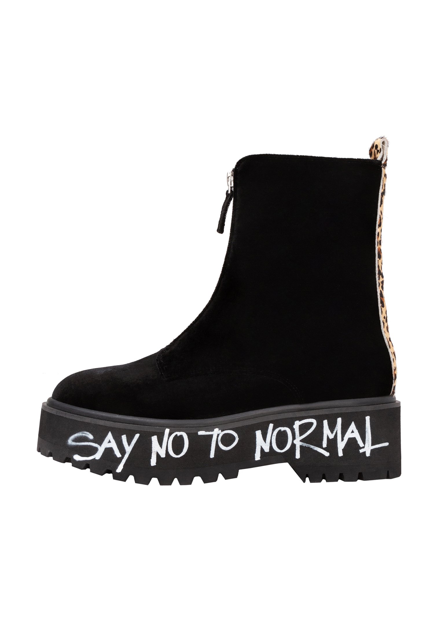 Bota Floreada Negra Desigual - Compra Ahora | Dafiti Chile