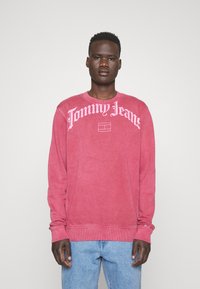 Tommy Jeans - GRUNGE CREW - Mikina - rouge Miniatura obrázku 1