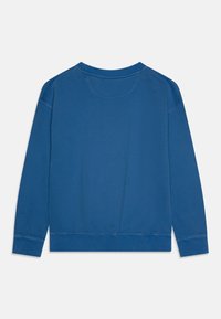 Blå hettegenser med rund hals, lange ermer og ribbestrikkede mansjetter og hem, med en glatt tekstur og minimale sømdetaljer.