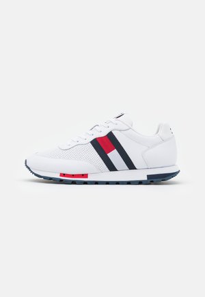 RETRO RUNNER - Sneakers - white