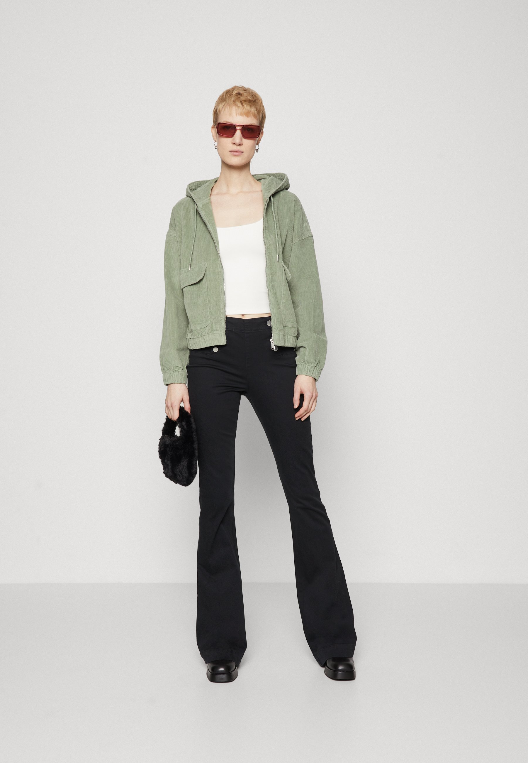 Trango Damen Liena Jacke In Grün (Grünes Blatt/Minze) – Leichte Outdoorjacke Für Damen, Größe XS