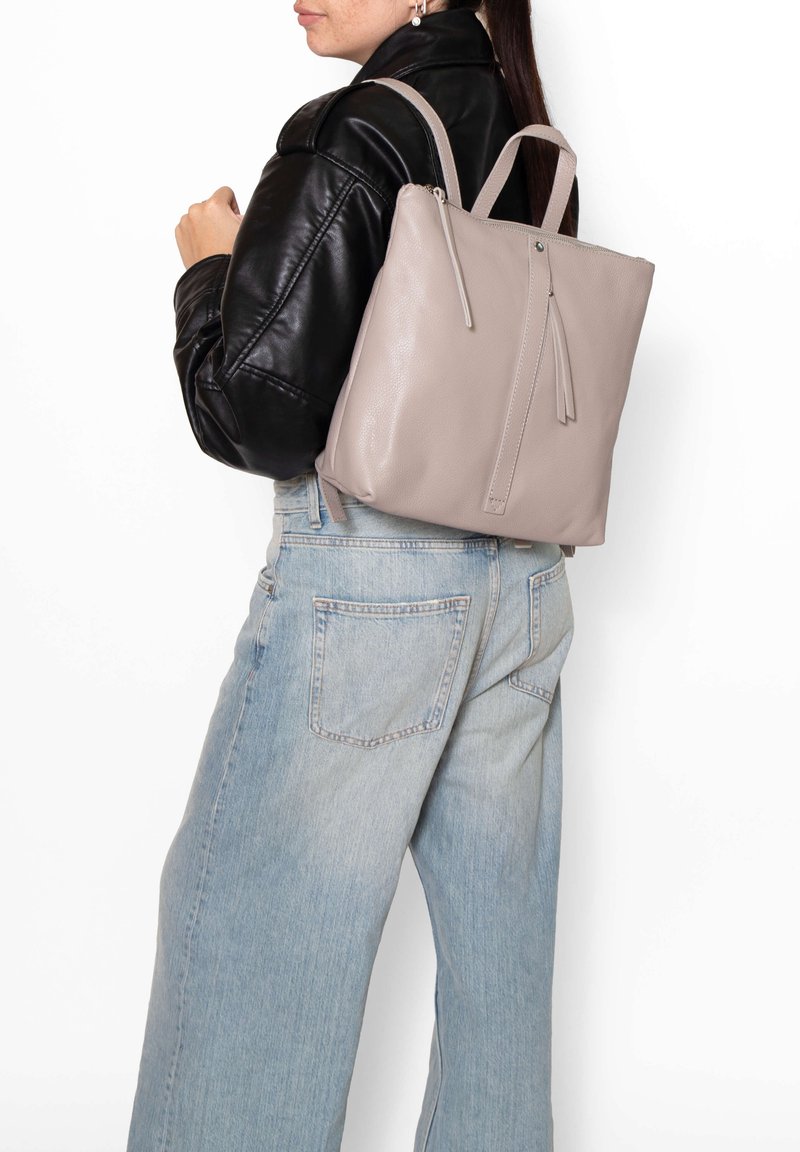 Roberta Rossi CONVERTIBLE - Zaino - light grey