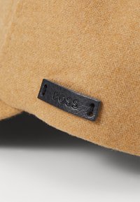 BOSS ZED - Šiltovka - medium beige