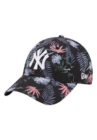 Schwarze Kappe mit floralem Muster, das pinke und blaue Blätter zeigt. Weißes "NY"-Logo vorne. Gekrümmter Schirm und strukturiertes Material.