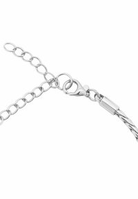 Sølvmetall armbånd med en tvunnet design, med en lobster clasp og en lengdejusterbar kjede for sikker festing.