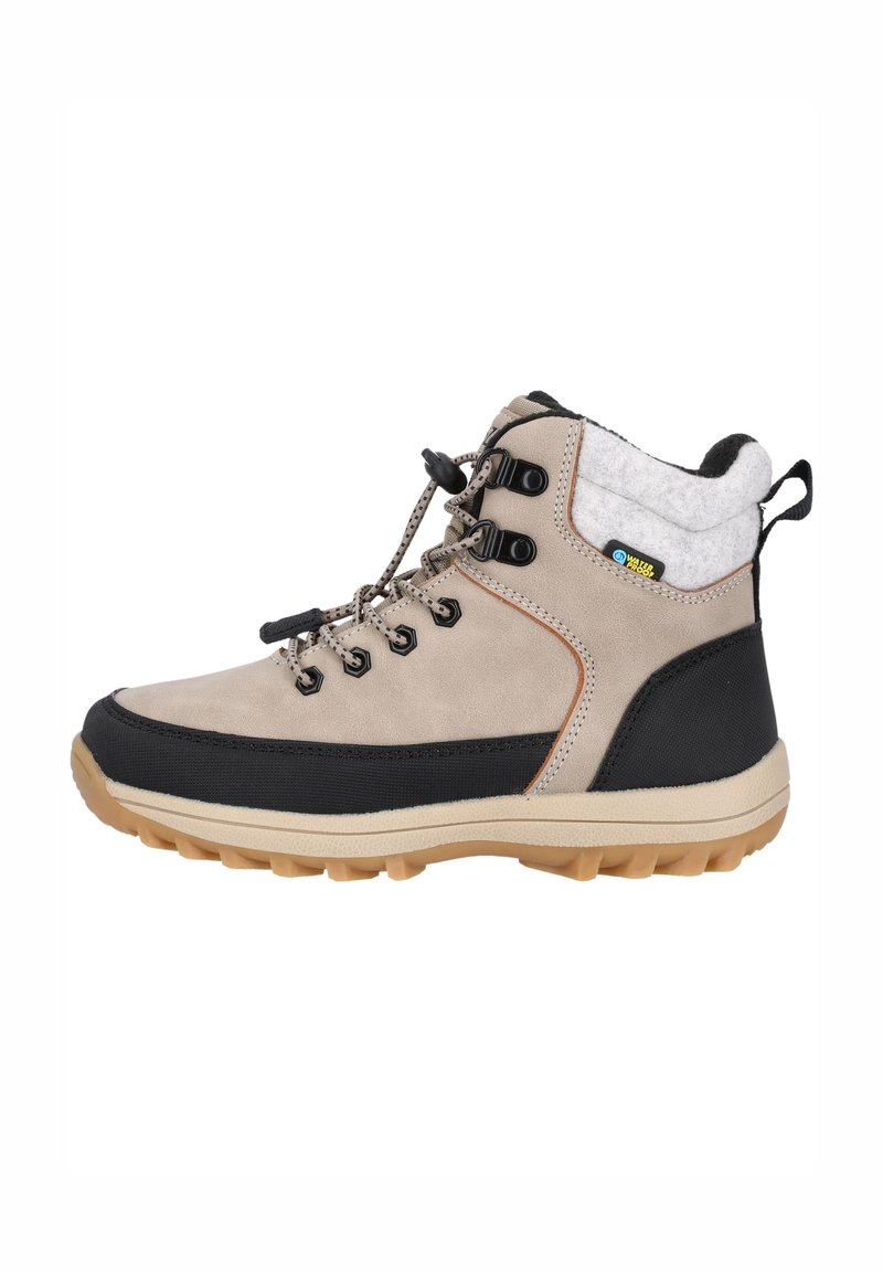 Stivale da trekking beige con accenti neri, tomaia in suede e tessuto, suola in gomma, lacci rotondi, fodera invernale e supporto per la caviglia.