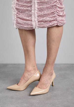 ALINA - Classic heels - light blush