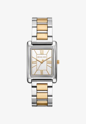 Reloj de pulsera rectangular de plata y oro de Michael Kors con marcadores de números romanos y pulsera de eslabones de metal bicolor, que muestra la hora 10:10:36.