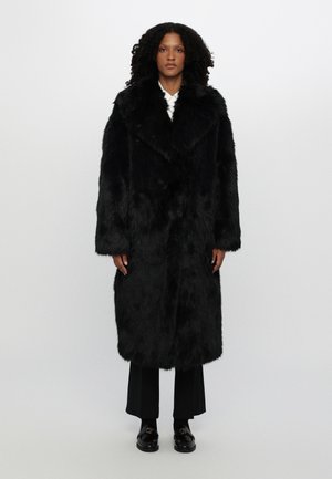 LONG COAT - Zimski kaput - black