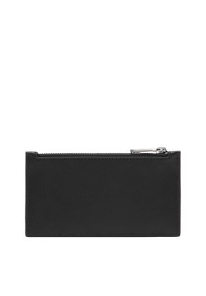 Czarny prostokątny skórzany portfel z srebrnym zamkiem na górnej krawędzi na białym tle.