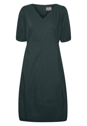 Tume roheline lühikeste varrukatega kleit V-kaelusega, valmistatud siledast kangast, otsejoonisega ja väikese tõmblukuga seljal.