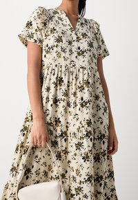 Lollys Laundry Vapaa-ajan mekko - off-white