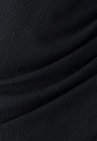 Niet geselecteerd, black