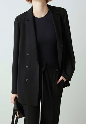 Blazer - black