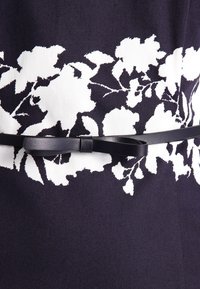 comma Robe fourreau - dark blue