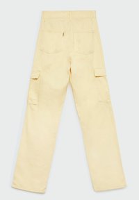 Stradivarius Kapsáče - yellow