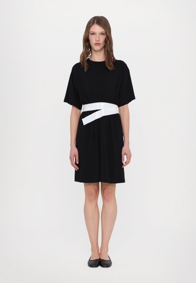 MM6 Maison Margiela Rochie de zi - black