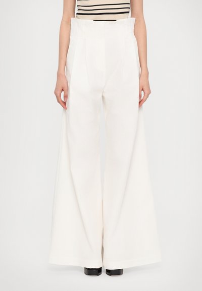 White wide-leg trousers with a high waist, pleats at the front, and a smooth cotton texture. Suitable for various casual or formal settings.