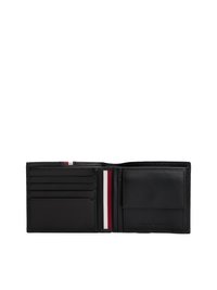 Portefeuille en cuir noir avec plusieurs emplacements pour cartes, un compartiment zippé et des rayures d'accent rouge, blanc et bleu. Design compact, texture lisse.