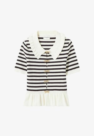 Top de punto de rayas horizontales en blanco y negro de manga corta con cuello y dobladillo con volantes, con cinco pequeños botones dorados en forma de lazo en la parte delantera.