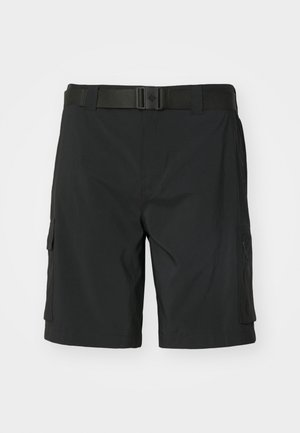 Schwarze knielange Shorts mit verstellbarem Gürtel und Seitentaschen vor hellem, einfarbigem Hintergrund.
