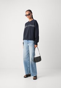 Marc O'Polo LOGO EMBROIDERY AT FRONT - Felpa - deep blue sea
