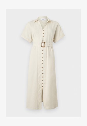 Robe midi beige à manches courtes, avec col, boutons devant et ceinture assortie avec boucle rectangulaire.