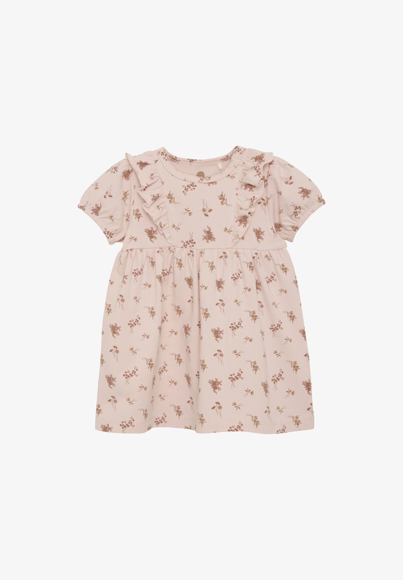 Sukienka z krótkim rękawem w miękkim różowym materiale, z brązowym wzorem kwiatowym, z falbaniastym dekoltem i marszczoną spódnicą.