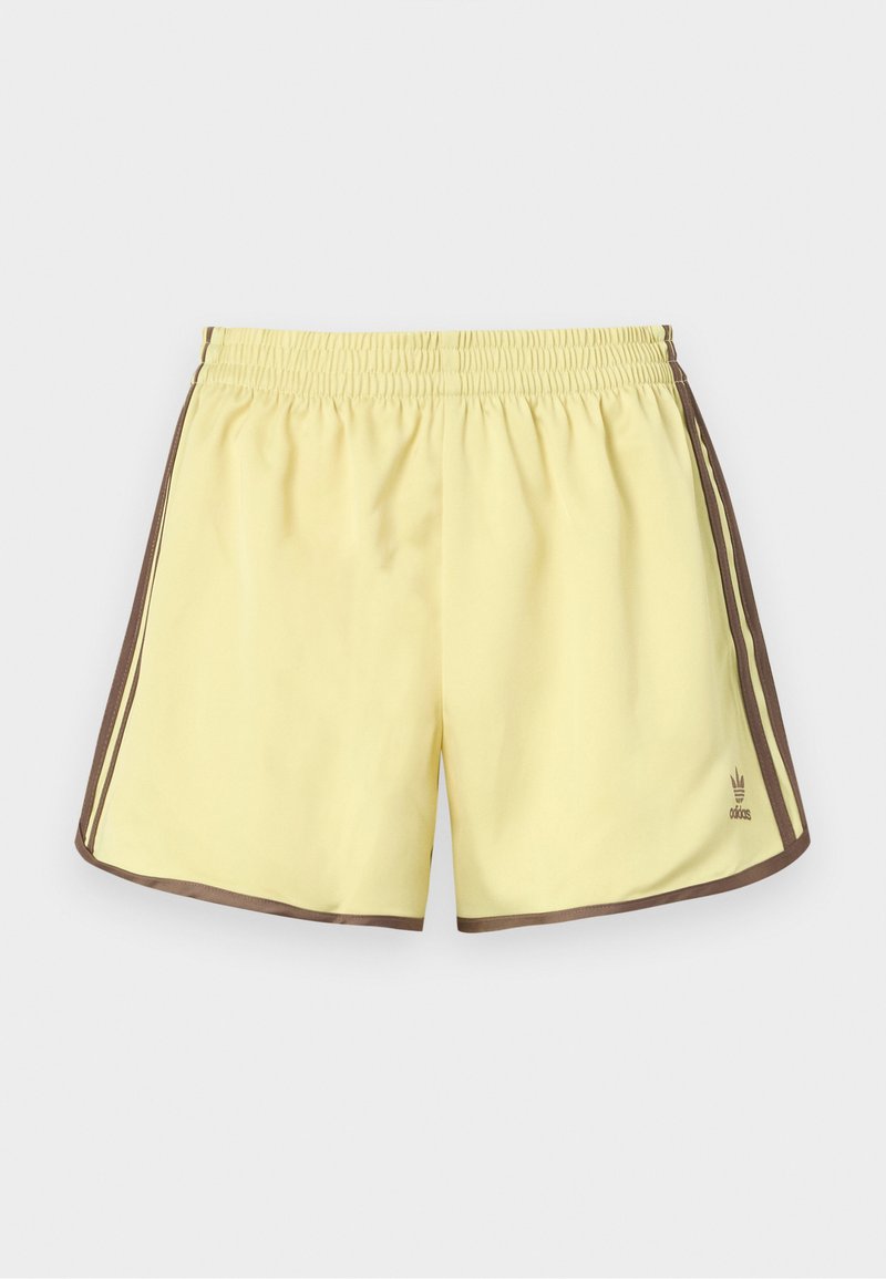 adidas Originals SPRINTER - Shorts - powder yellow/earth strata/light yellow  - Zalando.ie