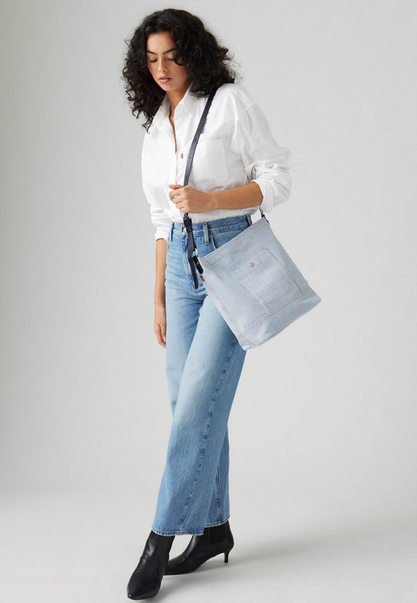 WOMENS HERITAGE BUCKET BAG - Cross body bag