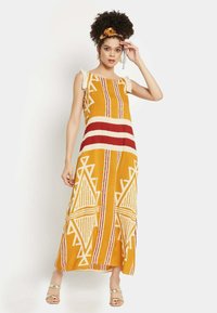 Be Sunset STILOSO - Vestito lungo - saffron