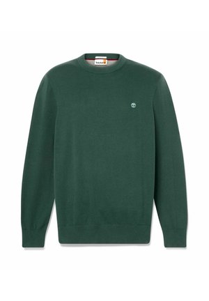 Groene crewneck trui gemaakt van zachte breimateriaal. Voorzien van ribbels aan de mouwen en onderrand, met een klein logo geborduurd op de borst.