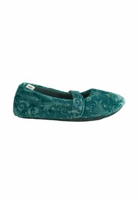 Teal krāsas samta plakanas kurpes ar siksniņu pa augšu, ar greznu ziedu rakstu un melnu zoli uz baltas fona.