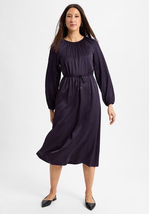 Cocktail dress / Party dress - lila