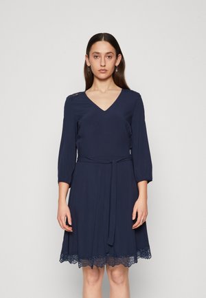 VMRUSK 3/4 SHORT DRESS - Vardagsklänning - navy