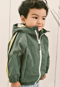 Next Allvädersjacka - khaki green