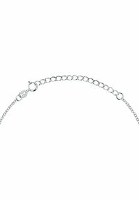 Collana in argento con design a maglie piatte, dotata di un gancio sicuro e di una lunghezza regolabile di maglie collegate.