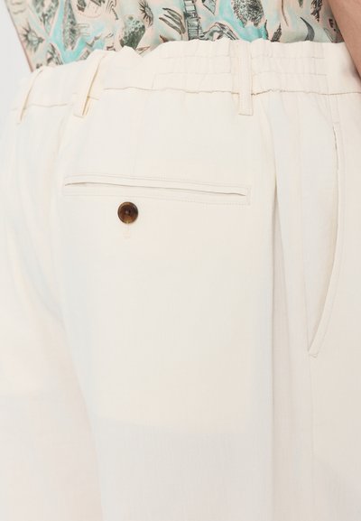 Theory CURTIS GOOD - Short - eggshell