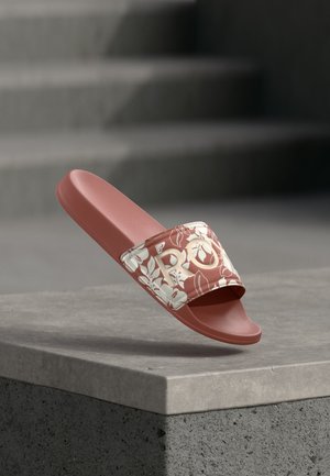 Roxy SLIPPY PRINTED - Šľapky - oliv