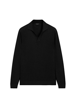 Svart långärmad polotröja med V-formad krage och ribbade ärmslut. Tillverkad av ett mjukt, slätt material med en enkel textur.
