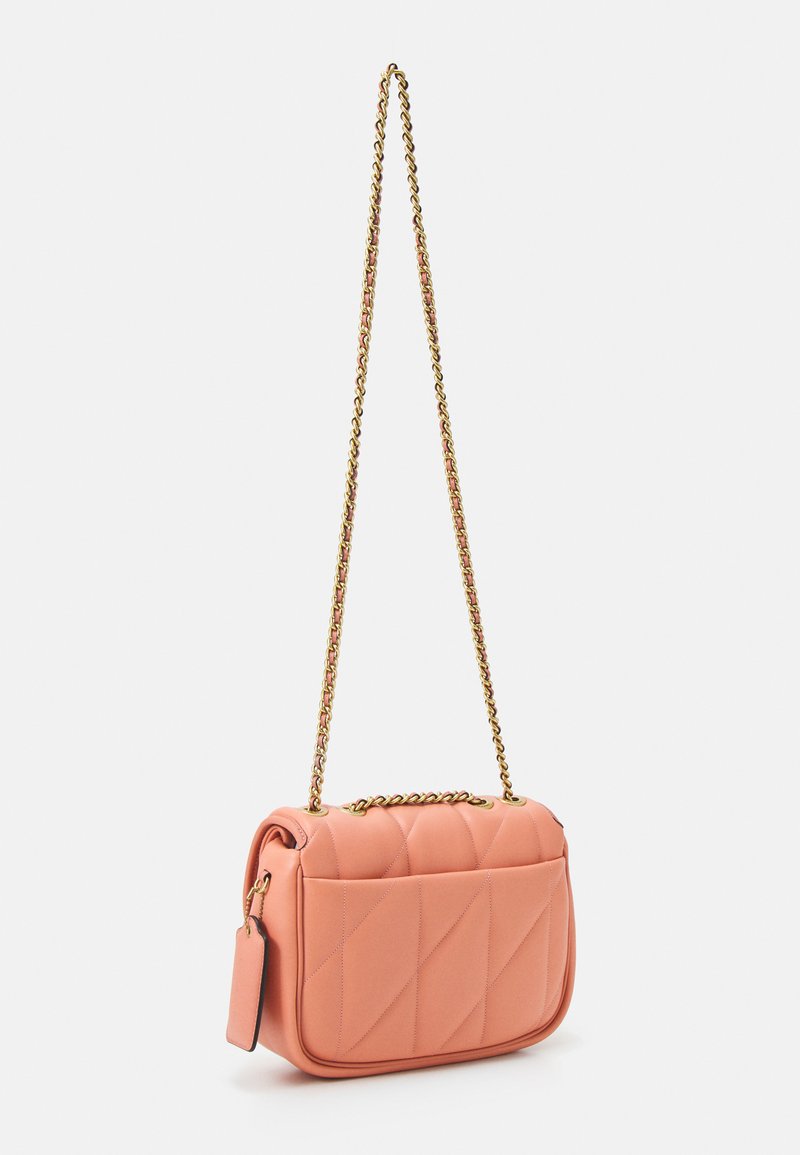 Damen Handtaschen | Coach QUILTED PILLOW MADISON SHOULDER Umhängetasche light coral/koralle - AT32232 Damen Handtaschen | Coach QUILTED PILLOW MADISON SHOULDER Umhängetasche light coral/koralle - AT32232