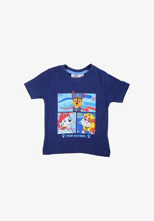 T-shirt en coton bleu marine mettant en scène les personnages de Paw Patrol Chase, Marshall et Rubble dans un motif rectangulaire au centre. Manches courtes.