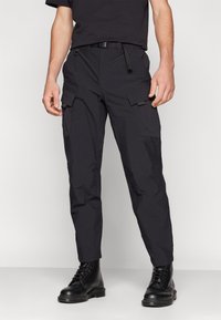 Timberland - BAXTER PEAK MOTION PANTS  - Cargobukse - black Miniatyrbilde 1