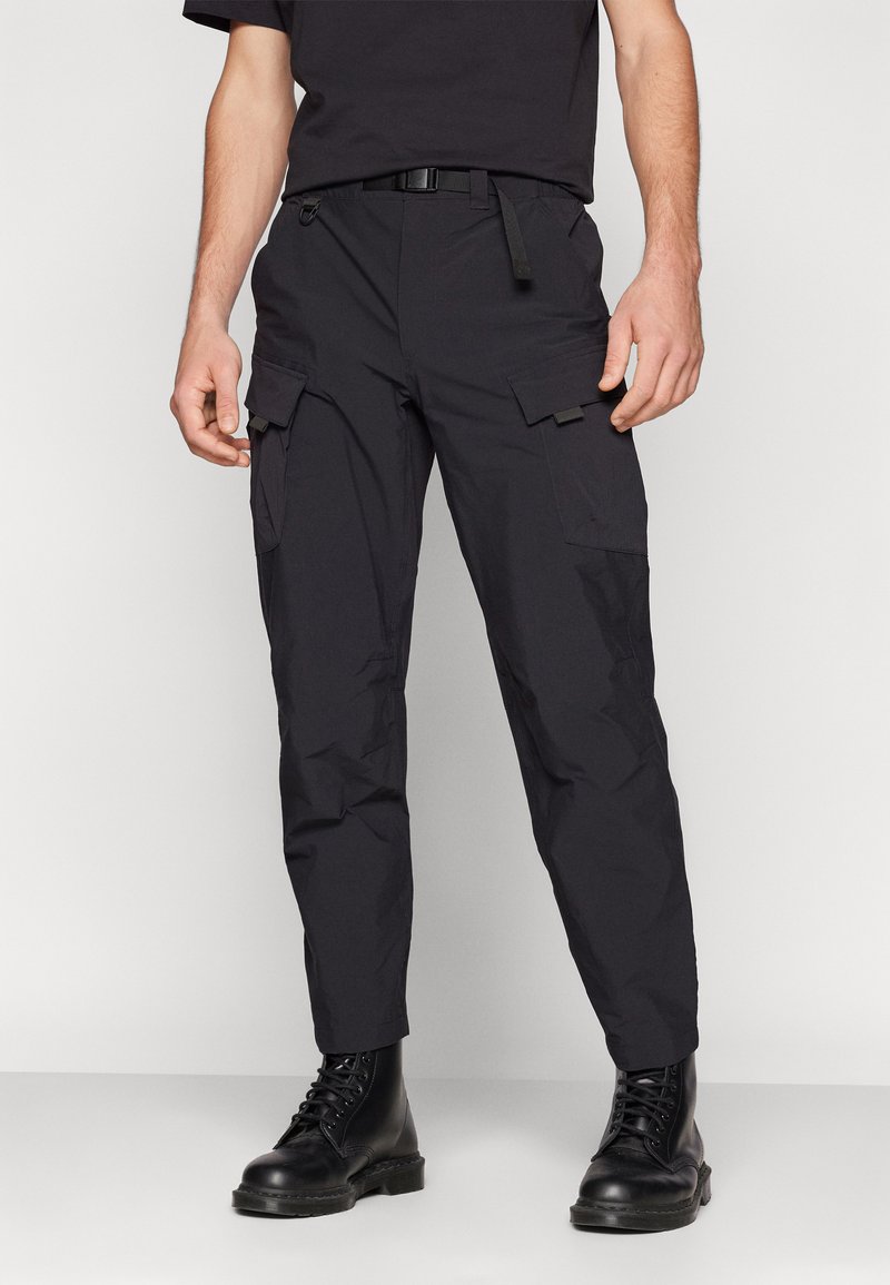 Timberland - BAXTER PEAK MOTION PANTS  - Kareiviško stiliaus kelnės - black, Padidinti