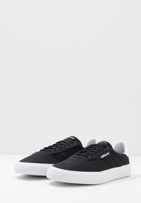 adidas gazelle silver green womens Adidas 3MC