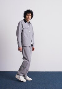 Thumbnail Image 2