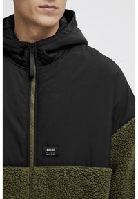 Solid Forro polar - evergreen