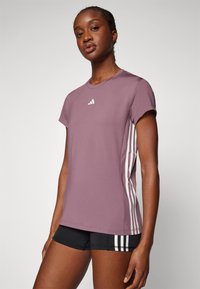 adidas Performance Camiseta deportiva - purple