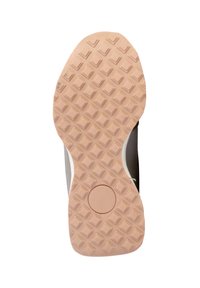 Suola di una scarpa con grip a motivo a diamante in marrone chiaro, con un elemento centrale arrotondato e un profilo laterale elegante e scuro.